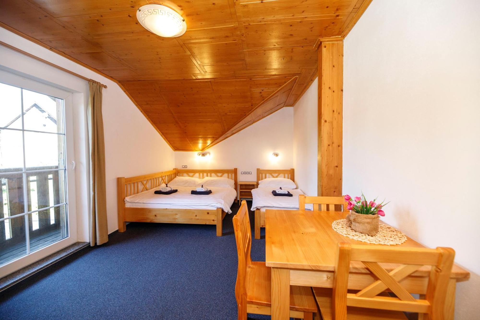 Pension Big Apple Zelezna Ruda Exterior foto